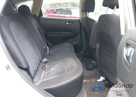 2010 Nissan Rogue S z USA, uszkodzony, nr VIN JN8AS5MV3AW134800